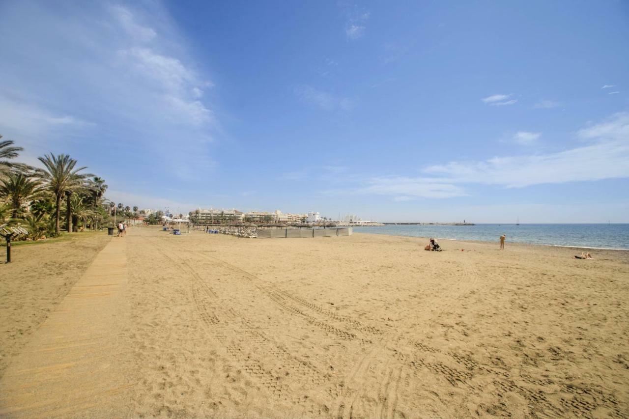 Precioso Apartamento Al Lado De La Playa Benalmadena Exterior photo